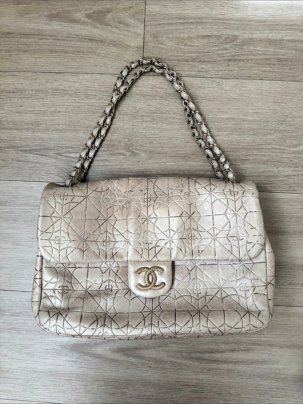 Chanel Paris-Moscou Moujik Beige Gold Flap Bag Pre-Fall 2009 Métiers d'Art